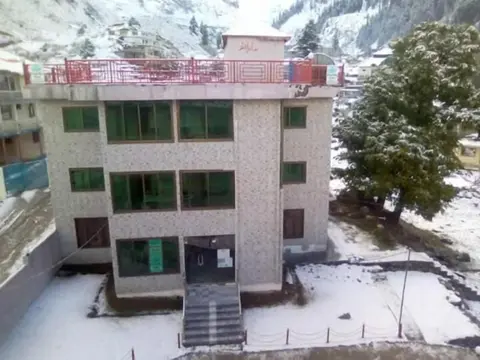 Cloud Way Hotel