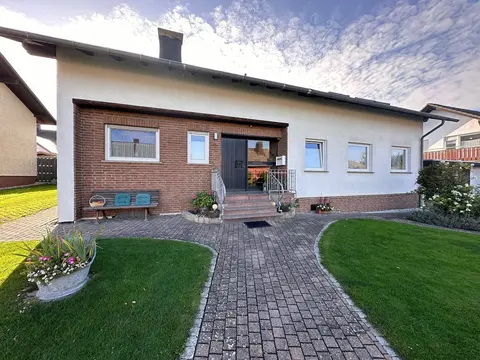 Shared Holiday in two Separate Flats