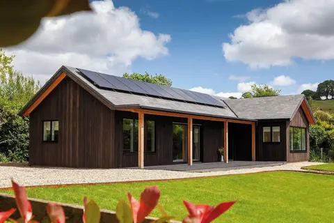2-bed Eco Friendly Home - Sleeps 4 - Parking