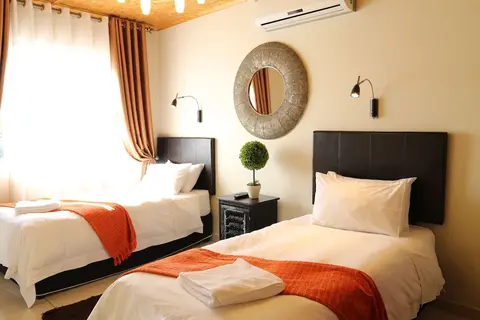Tilla's Guesthouse