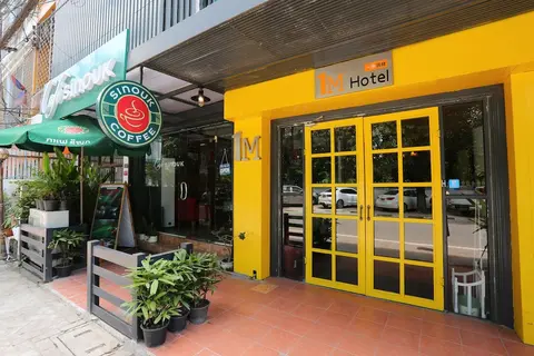 1mHotel