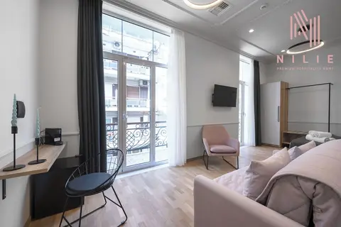 Esther Suites, Nilie Hospitality MGMT