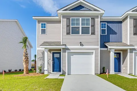 3 Mi to Shore: Family Townhome in Surfside Beach