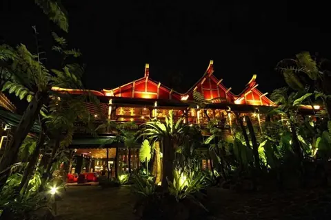 Jadul Adarapura Resort & Spa
