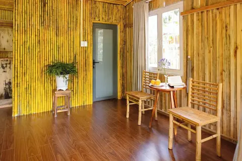 Scent Chalet D - Village