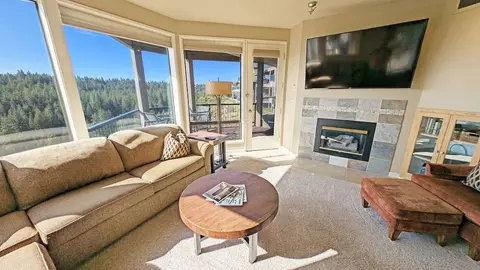 Mt Bachelor Village 324 2 Bedroom Condo