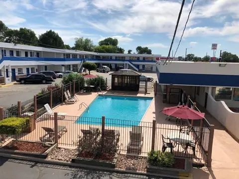 Motel 6 Canon City, CO