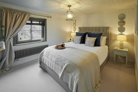 Host Stay Acorn Cottage