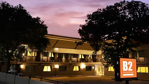 B2 Phayao Boutique & Budget Hotel