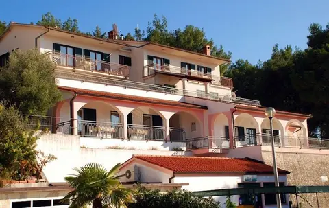 House Adrijana