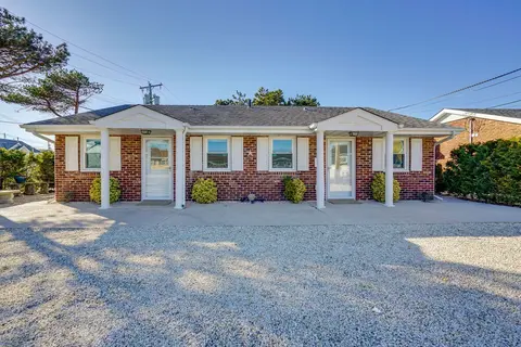 Lavallette Vacation Rental - Walk to Bay & Beach!