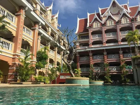 Le Ayodhaya Palace Krabi Beach Resort