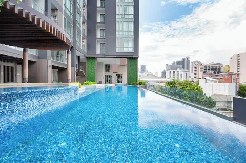 The Rich Residences Sukhumvit Nana