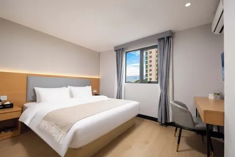 Sanya Guanhailou Hotel