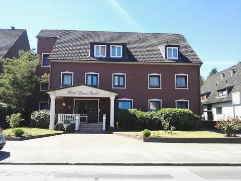 Hotel zum Studio