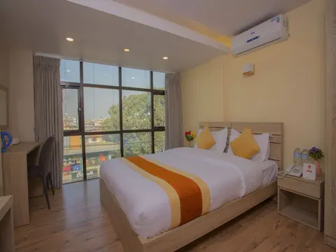 OYO 262 Hotel Faith