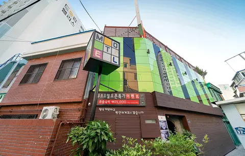 Busan Yeongdo Cube