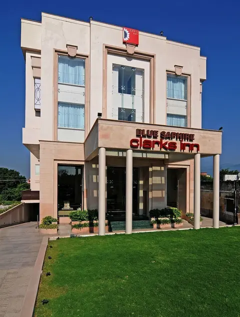 Blue Saphire Clarks Inn Haldwani