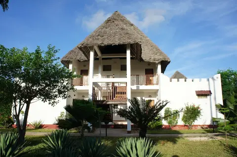 Uroa Bay Beach Resort