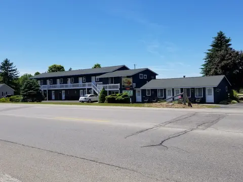 Crystal Lake Resort