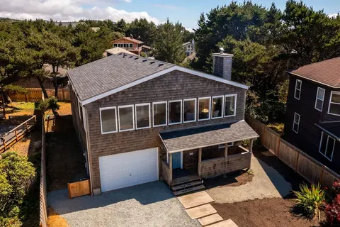 Vivenda Vida Boa by Avantstay Recently Renovated Home in Manzanita w/ Lovely Sunny Deck