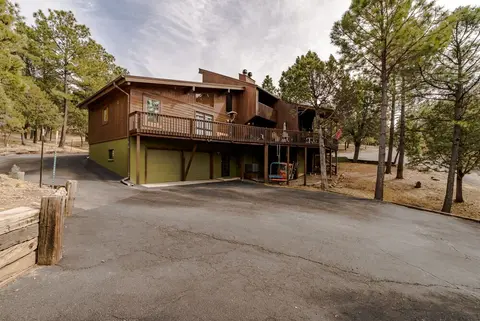 High Loop by Ruidoso Vacation Rentals