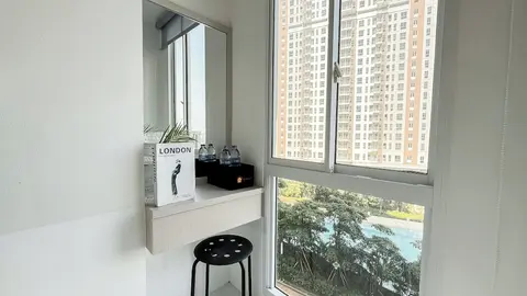Small Minimalist Studio Apartment At Tokyo Riverside Pik 2