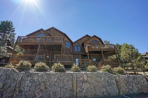 Mount Meeker 26b 1 Bedroom Condo by RedAwning
