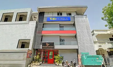Fabhotel Destiny 78