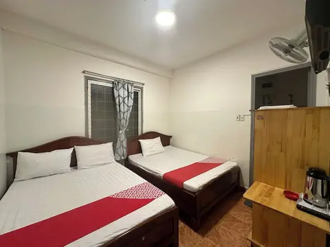 Honeyland Resort