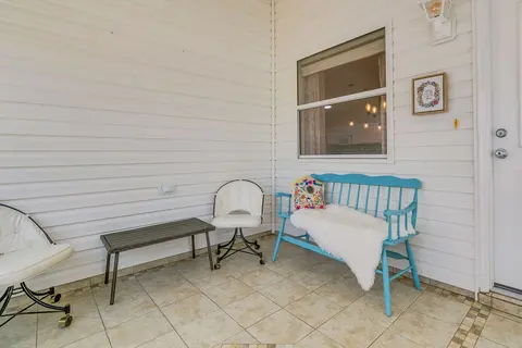 The Villages House With Community Amenities!