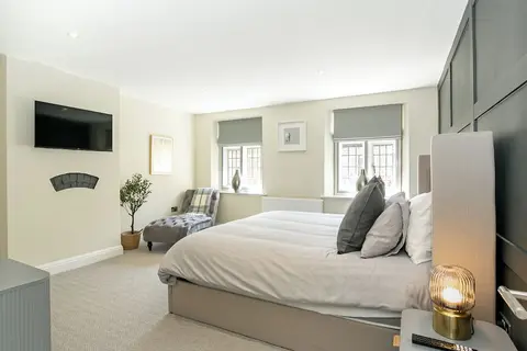 Stunning Townhouse in Cirencester