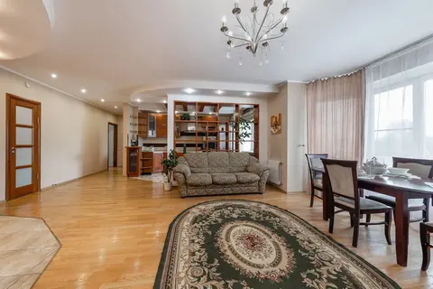 3-room apartment on Nemiga