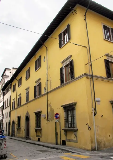 Elegant and historic 3-Bedroom in city center