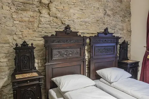 The Throne Boutique Hotel