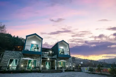 Gapyeong Twelve Pension