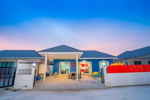 Deep Blue Poolvilla Huahin