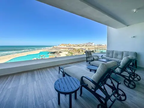 2BR Iconic Oceanfront Escape