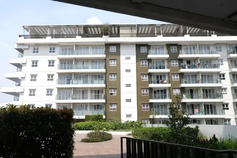 Homey Designed Studio Apartment At Gateway Pasteur