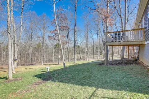 Lovely Scottsville Home, Minutes to Bowling Green