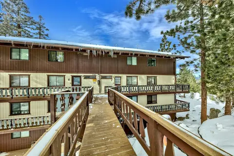 Mv17 Amazing Lake View & Spacious 2 Bedroom Ski Cabin With Hot Tub