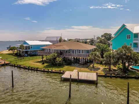 Bay Dream Believer - 853 Desoto Dr Both Sides 6 Bedroom Home by RedAwning
