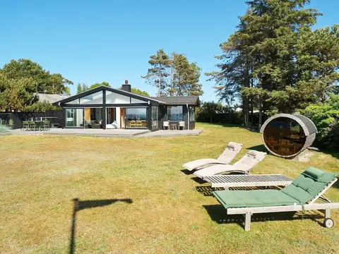 6 Person Holiday Home in Jaegerspris
