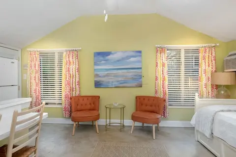 Little Coastal Cottage - Cute 1 1