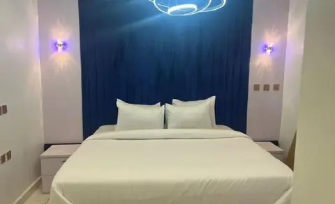 Emiez Apartment and Hotel