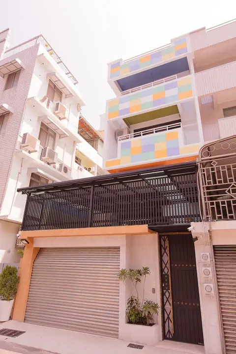 Wahaha House