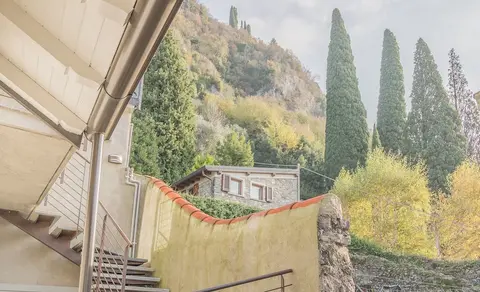 Pretty Home