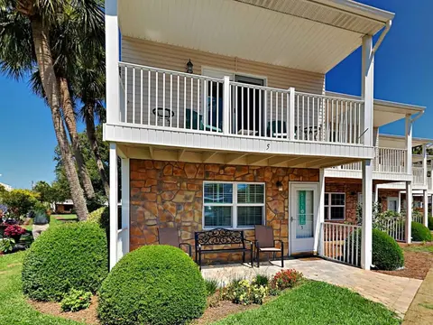 Woodland Shores by Southern Vacation Rentals