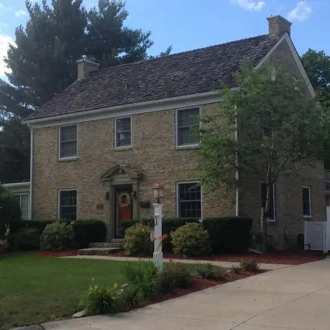 1810 Emerson House Bed & Breakfast - Adults Only