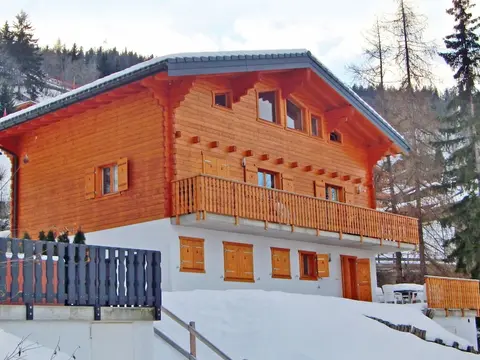 Spacious Chalet near Center of La Tzoumaz